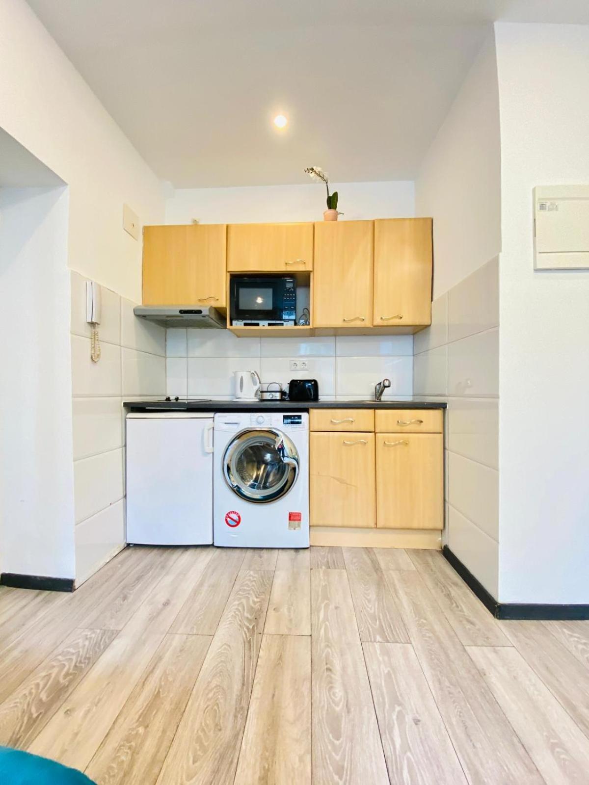 Cute 1br - 10 Mins Walk From Downtown Appartement